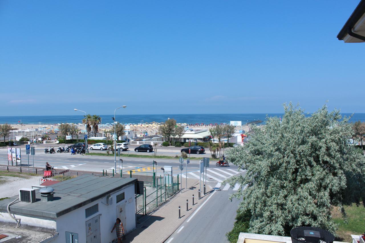 Hotel Stella Polare Rimini Dış mekan fotoğraf
