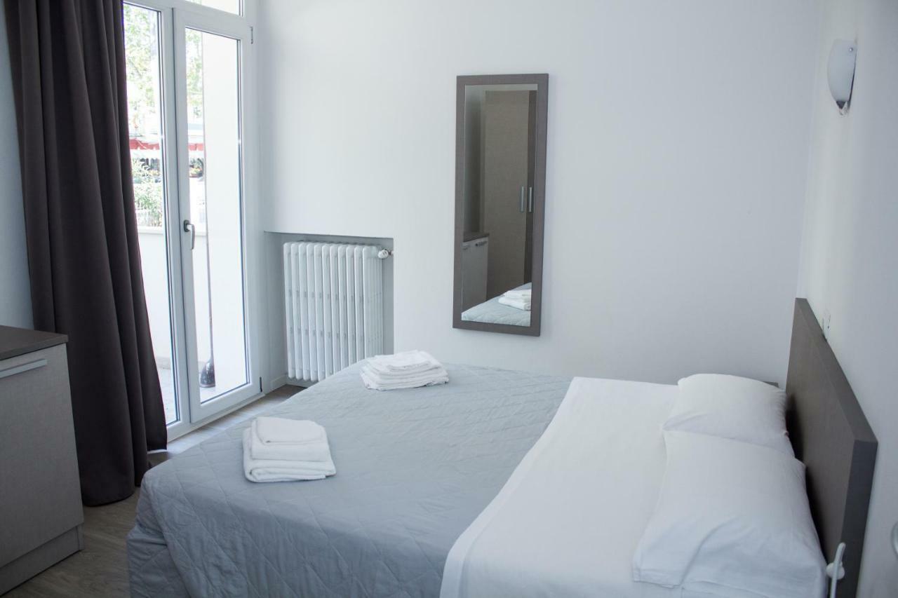 Hotel Stella Polare Rimini Dış mekan fotoğraf