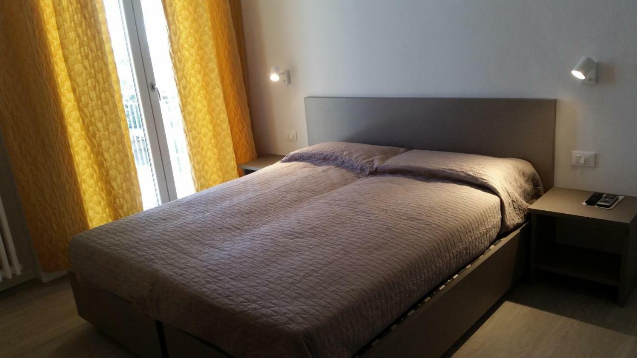 Hotel Stella Polare Rimini Dış mekan fotoğraf